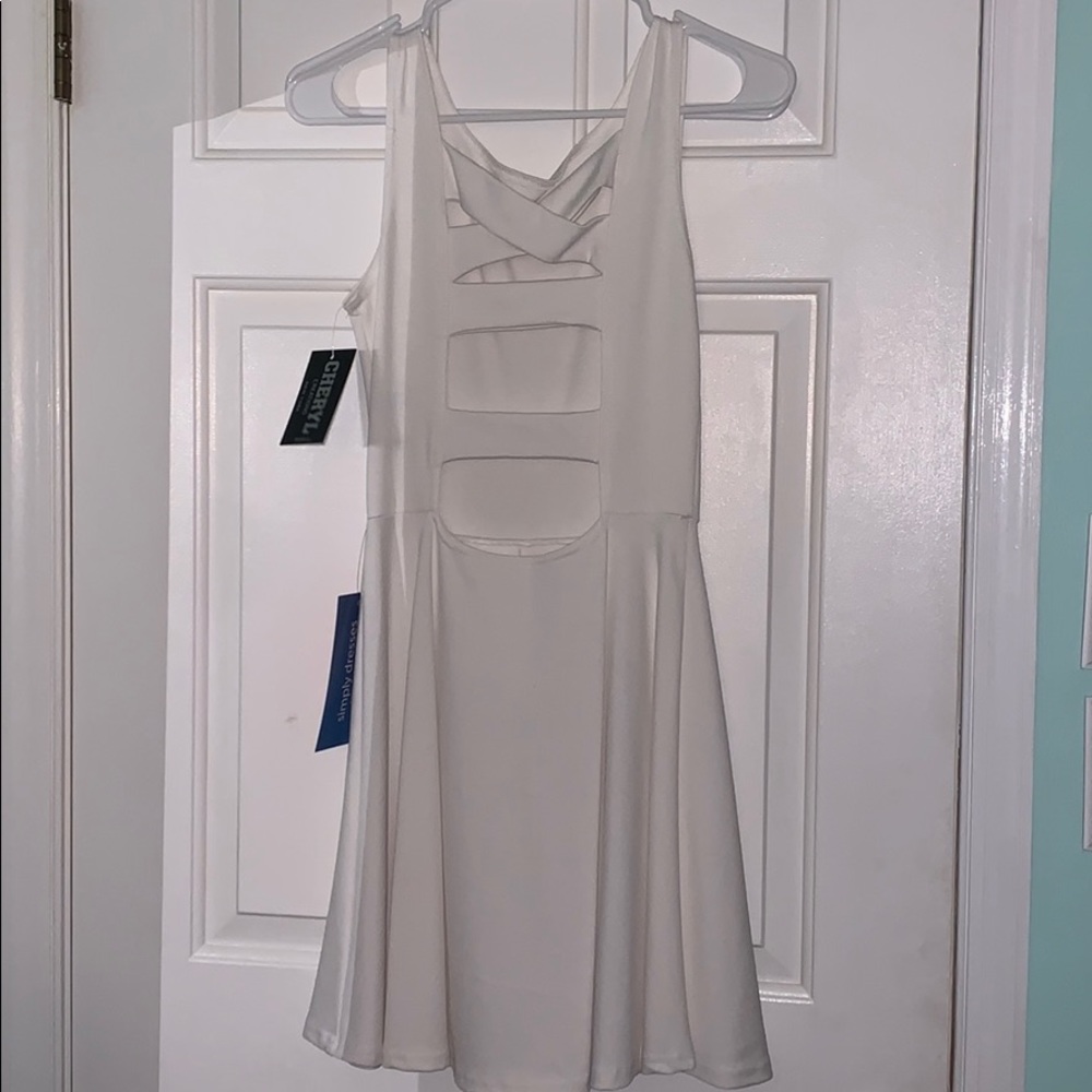 Prom Girl Graduation Dress - Picture 2 of 2